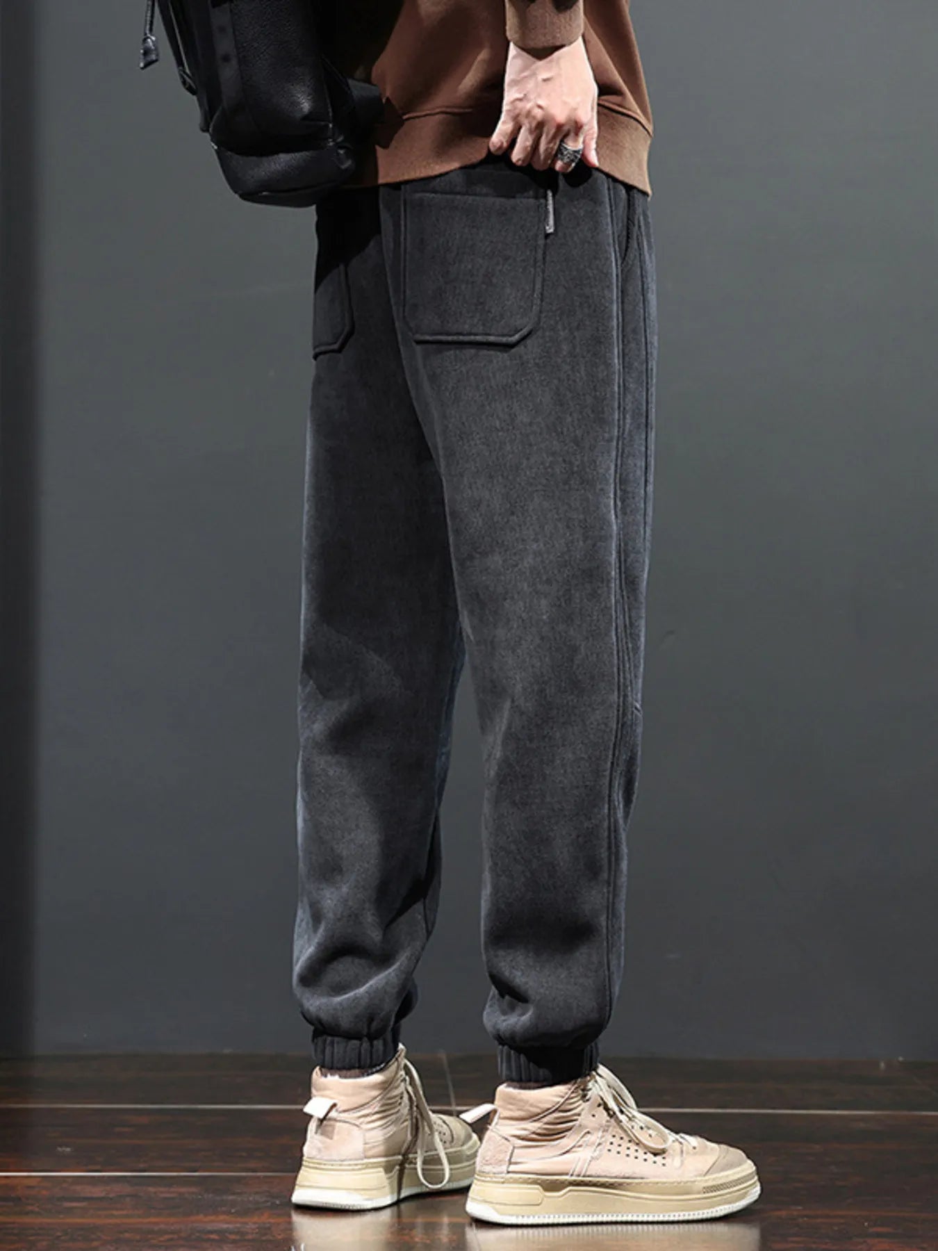 82f7ff4f3c374105a98b0f7db29b7b92-Max-Origin